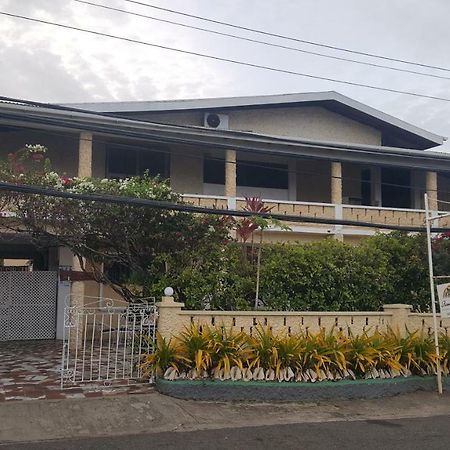 Rainbow Inn Grenville ภายนอก รูปภาพ
